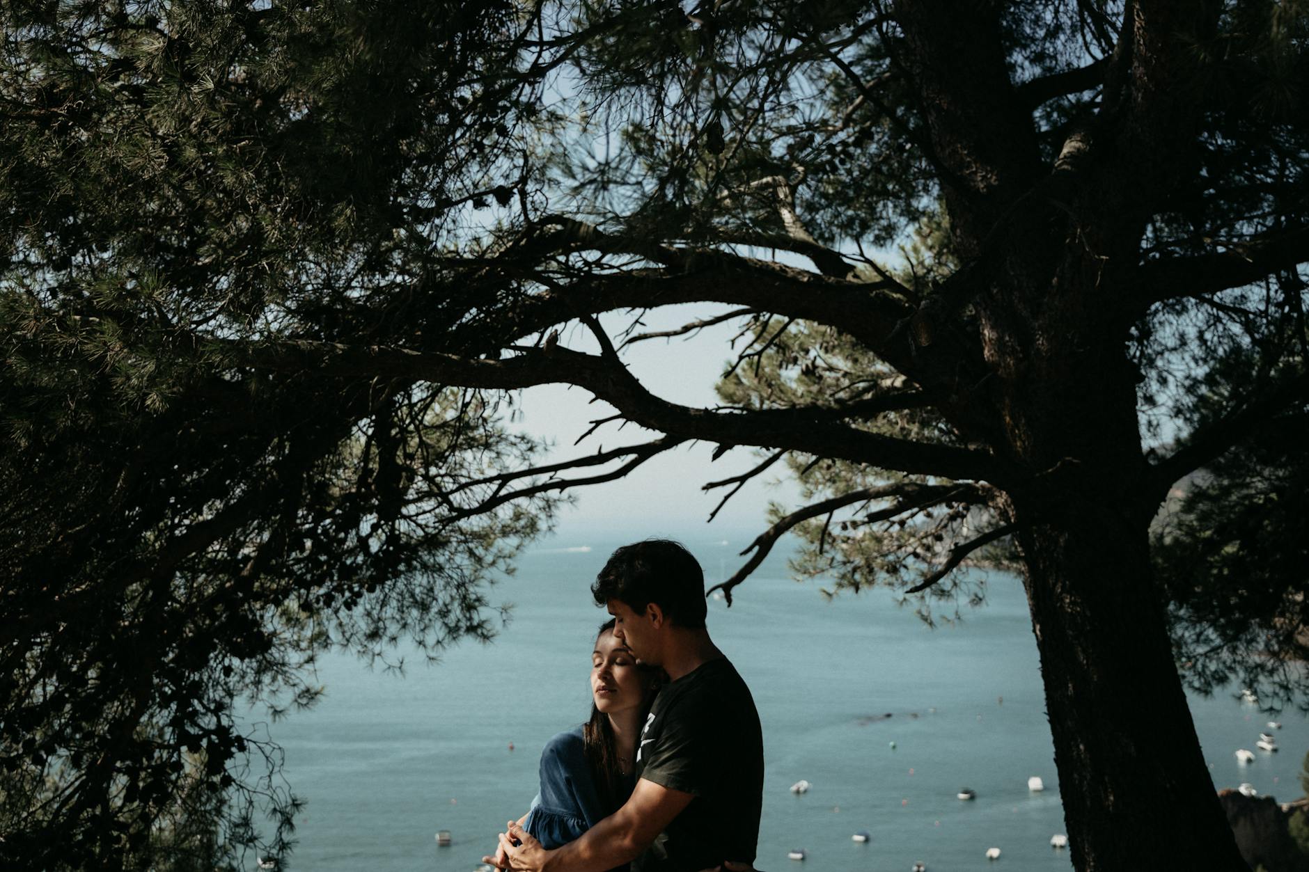 15 Romantic Valentine’s Day Date Ideas That Won’t Break the Bank (You’ll Love #8!)